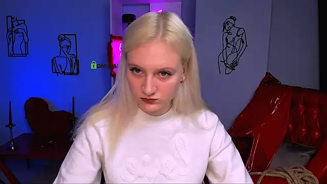 madam uliis online show from 03/14/25, 08:42