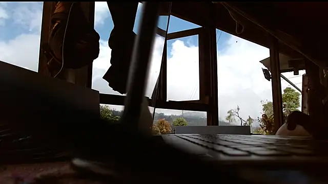 Snapshot of Asaray_T chatting on 04/26/26, 06:16 Asaray T online show from 04/26/26, 06:16