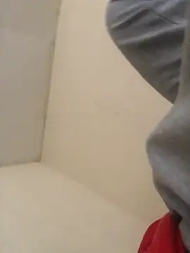 Xyferthot online show from 03/10/25, 06:56