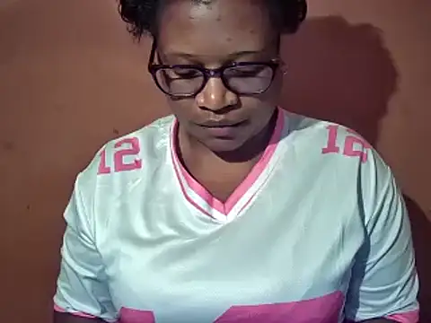 sexyamanda  online show from 11/11/25, 11:05