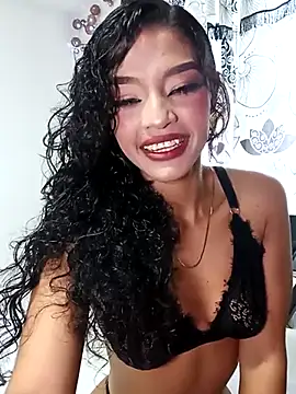 Snapshot of Aphrodite-777 chatting on 03/18/25, 02:15 Aphrodite-777 online show from 03/18/25, 02:15