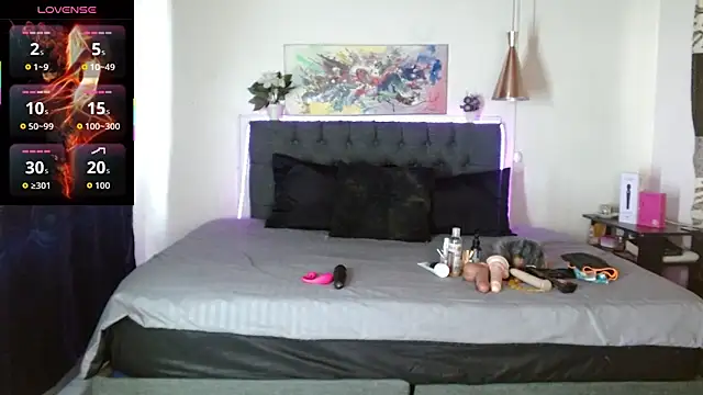 mia velvet1 online show from 10/15/25, 02:28