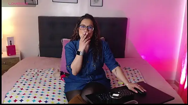 Rose Thompson1 online show from 02/28/26, 01:45