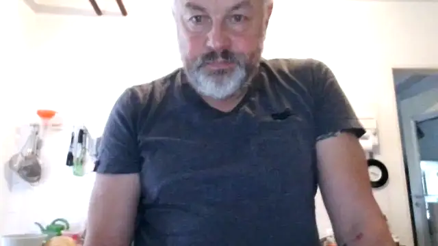 Berg Boy online show from 11/02/25, 08:17