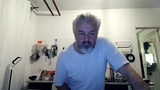 Berg Boy online show from 12/19/25, 05:25