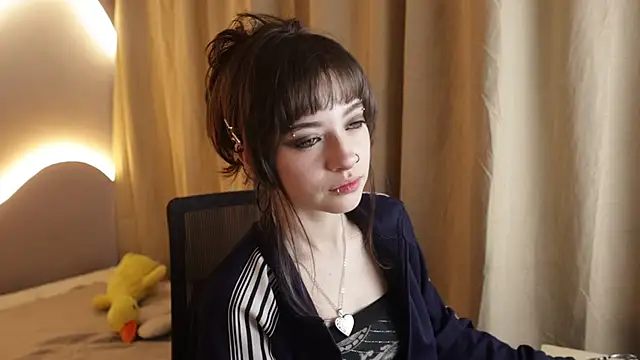 Snapshot of Miyuki_wolf chatting on 02/11/26, 09:09 Miyuki wolf online show from 02/11/26, 09:09