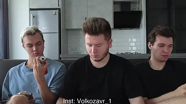 boys sobolisha online show from 10/06/25, 01:52