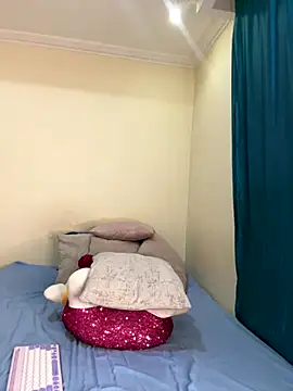 Ivelleee  online show from 11/07/25, 11:16