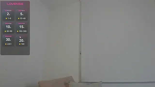 Snapshot of Ivelleee_ chatting on 07/15/26, 11:10 Ivelleee online show from 07/15/26, 11:10
