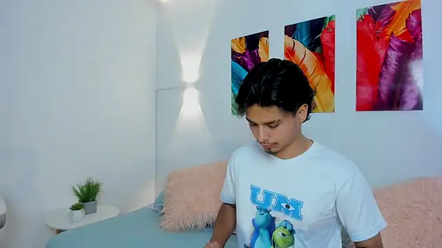 MathewAdams online show from 09/25/25, 06:22