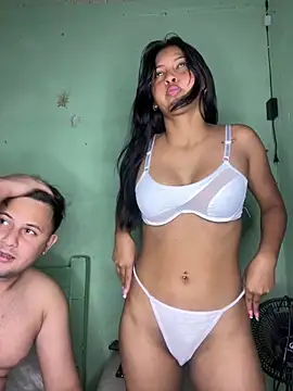 Snapshot of Mr_brian03 chatting on 11/20/25, 03:39 Mr brian03 online show from 11/20/25, 03:39