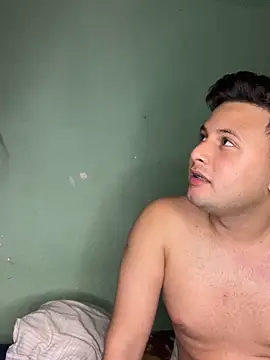 Mr brian03 online show from 12/19/25, 03:35