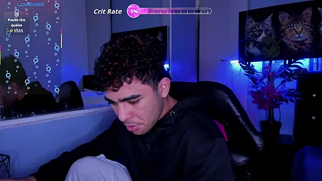 LucasCarterr  online show from 11/21/25, 04:00