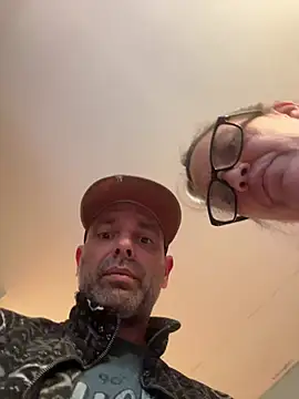 Snapshot of tttttyta chatting on 04/02/26, 07:22 tttttyta online show from 04/02/26, 07:22