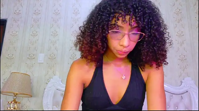 Snapshot of CamilaJohnston chatting on 06/27/26, 12:22 CamilaJohnston online show from 06/27/26, 12:22