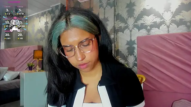 Karin Ks online show from 11/25/25, 07:36