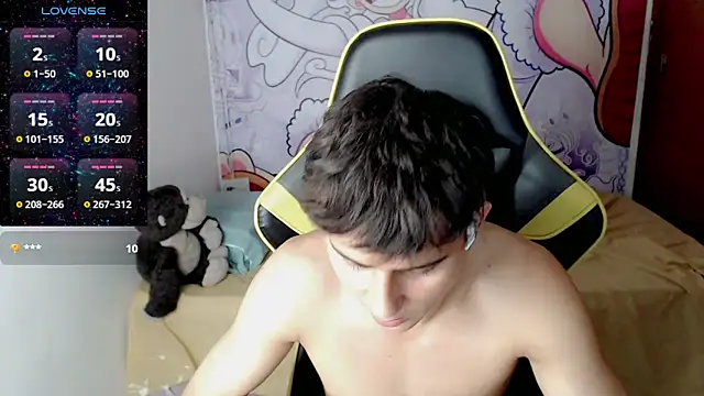 Snapshot of Thomass_shelbyy chatting on 03/16/25, 04:12 Thomass shelbyy online show from 03/16/25, 04:12