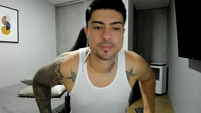 Dante Storm online show from 10/24/25, 04:53