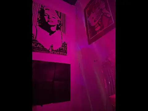 LoganPeny online show from 03/31/26, 04:46