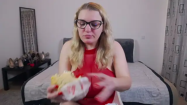 Snapshot of SharronAlexa chatting on 03/13/26, 11:50 SharronAlexa online show from 03/13/26, 11:50