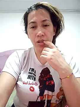 Snapshot of melany-92xxx chatting on 02/07/26, 10:57 melany-92xxx online show from 02/07/26, 10:57