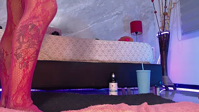 Snapshot of catmolly_ chatting on 03/13/25, 09:37 catmolly  online show from 03/13/25, 09:37