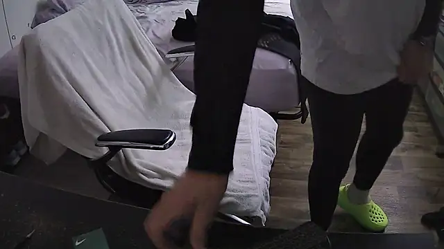 Muffdiver718 online show from 03/18/25, 11:19