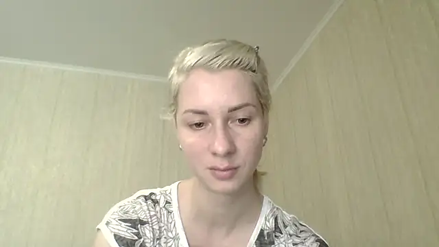 Snapshot of _Black-Panther_ chatting on 07/17/26, 08:10 Black-Panther online show from 07/17/26, 08:10