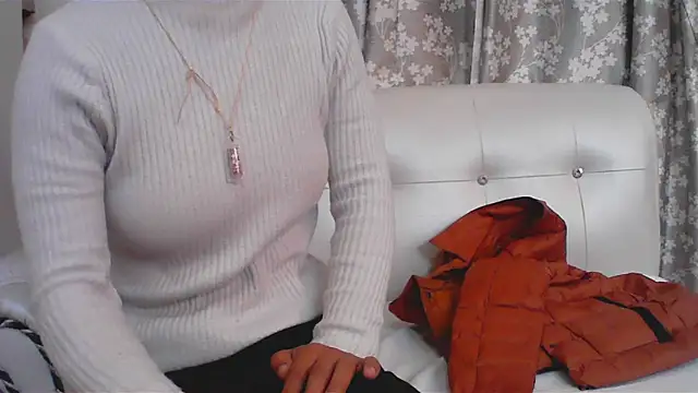 LAYLA 600 online show from 01/18/26, 10:52