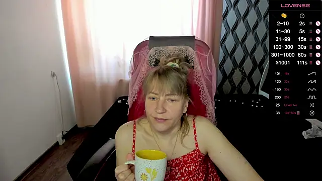 Snapshot of ganet469 chatting on 05/06/26, 11:48 ganet469 online show from 05/06/26, 11:48