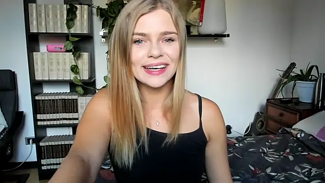 HaleyReedme online show from 09/23/25, 07:11