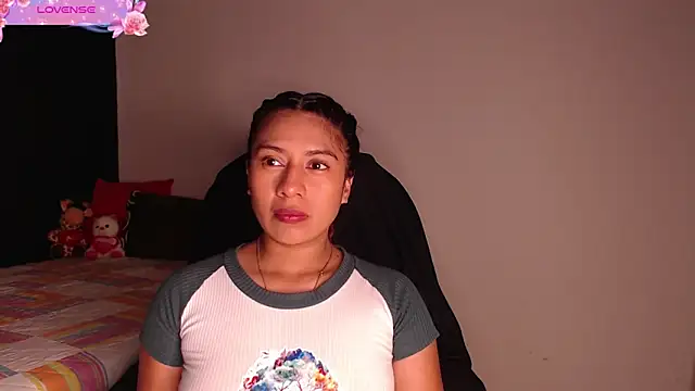 yes0225 online show from 10/06/25, 02:47