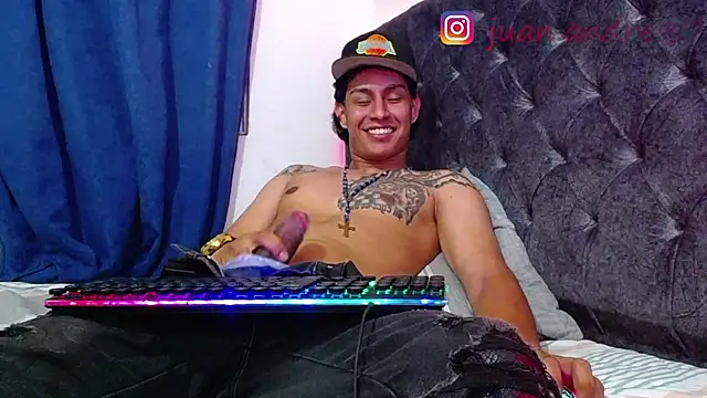 Stone grey1  online show from 02/28/26, 07:31