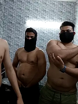 Snapshot of sumitsharma72 chatting on 04/04/26, 06:05 sumitsharma72 online show from 04/04/26, 06:05