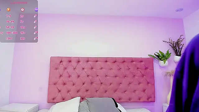 karol white  online show from 03/16/25, 04:09