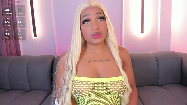 karol white  online show from 10/23/25, 04:12