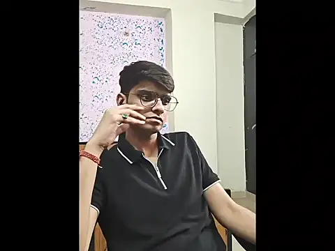 Snapshot of sutfvkii chatting on 04/24/26, 09:23 sutfvkii online show from 04/24/26, 09:23