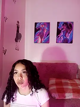 Snapshot of Tracy_KS chatting on 03/15/25, 03:16 Tracy KS online show from 03/15/25, 03:16