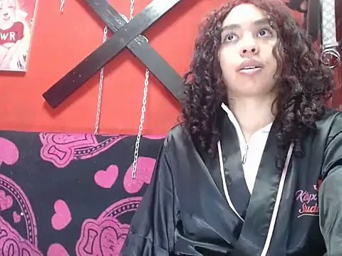 Snapshot of Tracy_KS chatting on 09/18/25, 02:19 Tracy KS online show from 09/18/25, 02:19