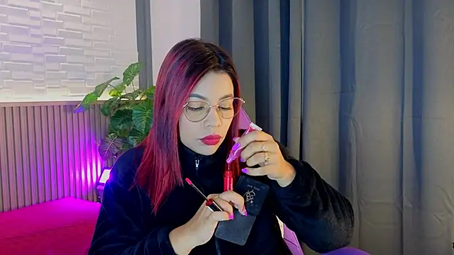 TiffanyWalk online show from 10/14/25, 11:11