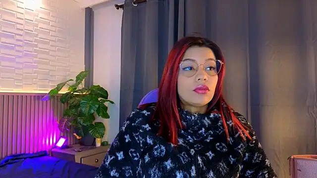 TiffanyWalk online show from 11/04/25, 11:09