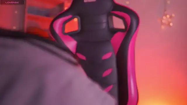 Snapshot of Madison_Mayer chatting on 02/12/26, 02:01 Madison Mayer online show from 02/12/26, 02:01