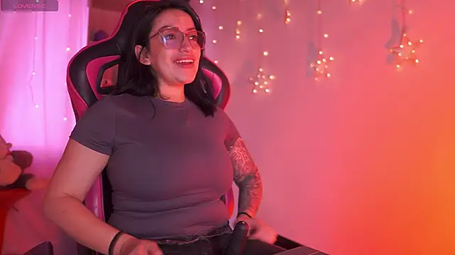 Snapshot of Madison_Mayer chatting on 02/25/26, 12:59 Madison Mayer online show from 02/25/26, 12:59