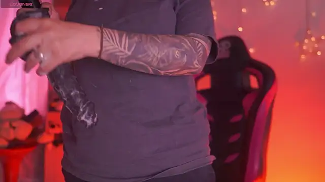 Snapshot of Madison_Mayer chatting on 03/27/26, 01:11 Madison Mayer online show from 03/27/26, 01:11