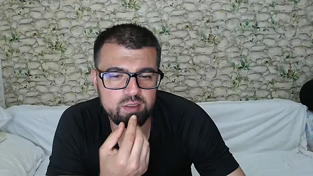 Snapshot of whatthedoctorordered chatting on 04/17/26, 07:06 whatthedoctorordered online show from 04/17/26, 07:06