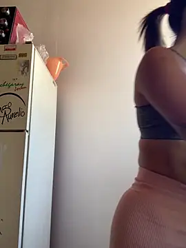 luci brecman online show from 03/19/25, 04:24