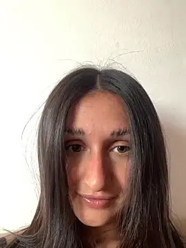Snapshot of luci_brecman chatting on 04/19/26, 06:21 luci brecman online show from 04/19/26, 06:21