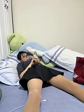 aa520uv online show from 11/07/25, 10:59