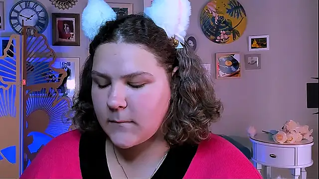 FlorenceAnderson online show from 09/17/25, 07:21