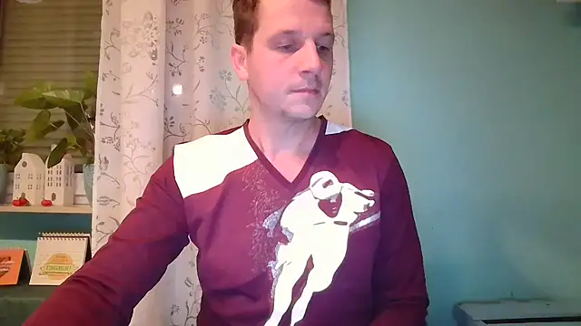 wassermann8484 online show from 10/26/25, 03:56